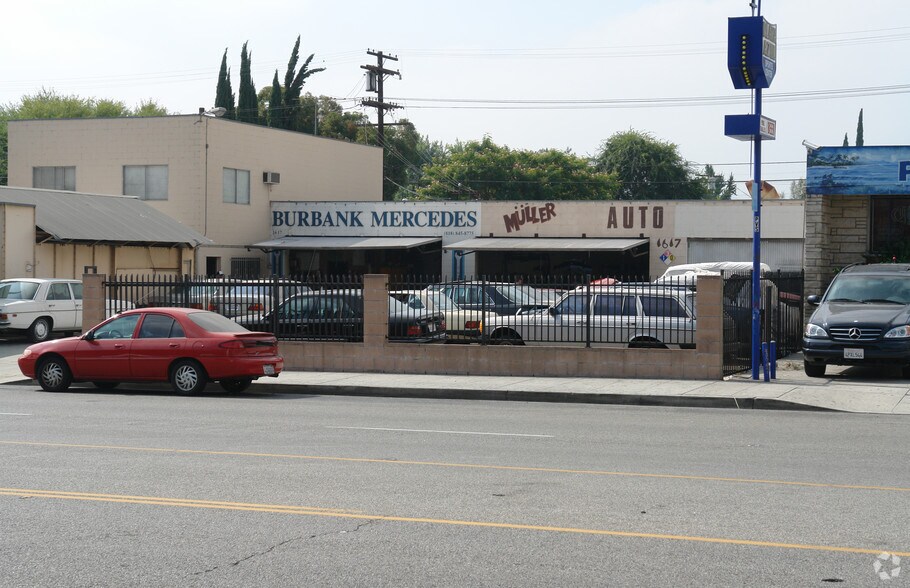 More Photos Of 1617 N San Fernando Blvd, Burbank Auto Repair For Lease