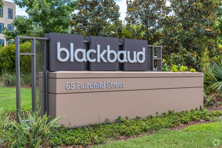 More Photos Of 65 Fairchild St, Charleston Office For Lease