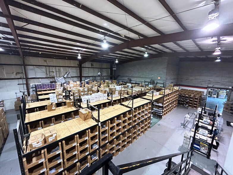 More Photos Of 129 Dishman Ln, Bowling Green Warehouse For Lease