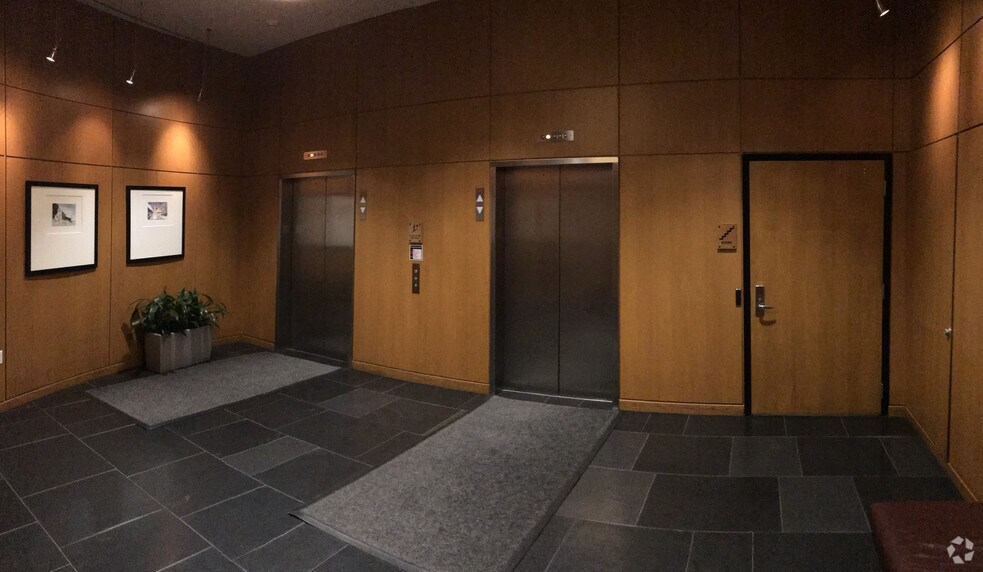 More Photos Of 401 N Front St, Columbus Office For Lease