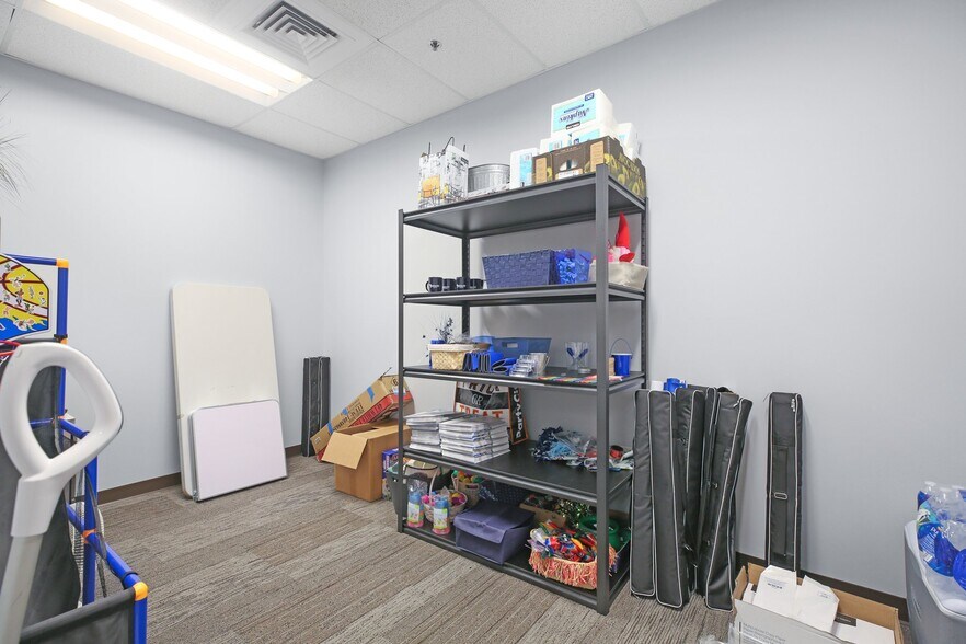 More Photos Of 2050 Gordon W Shelton Blvd, Fredericksburg Office For Lease