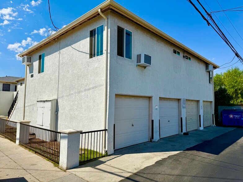 More Photos Of 1117-1121 2nd St, San Fernando Apartments For Sale
