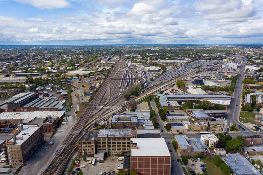 More Photos Of 410 N Western Ave, Chicago Warehouse For Lease