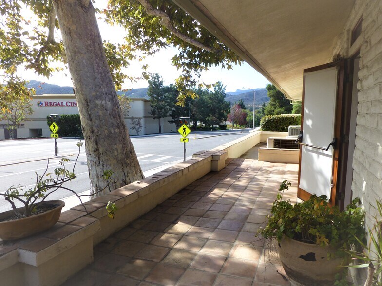 More Photos Of 191 Wilbur Rd, Thousand Oaks Medical For Lease