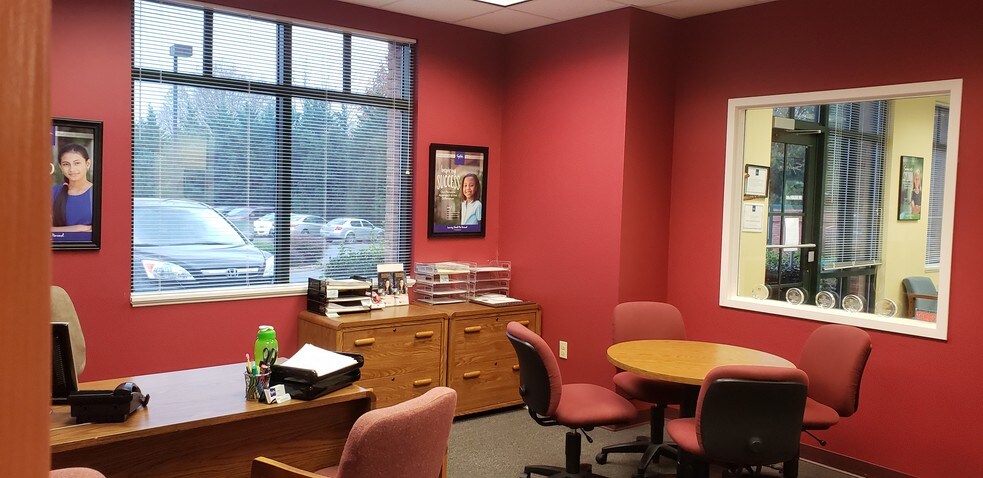 More Photos Of 75 Thomas Johnson Dr, Frederick Medical For Sale