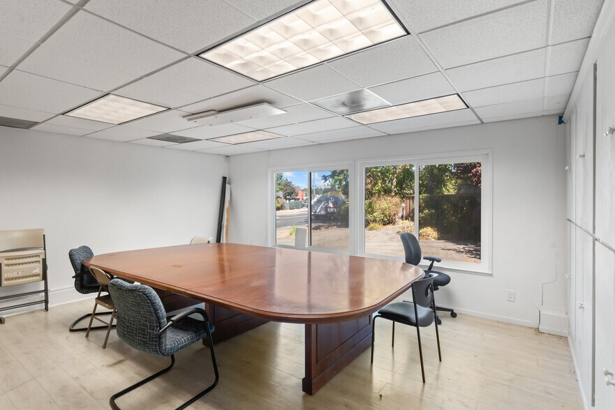 More Photos Of 451 N Shoreline Blvd, Mountain View Medical For Sale