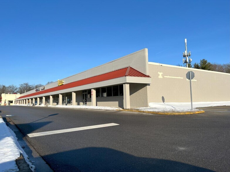 More Photos Of 1836-2034 N Saginaw Rd, Midland Unknown For Sale