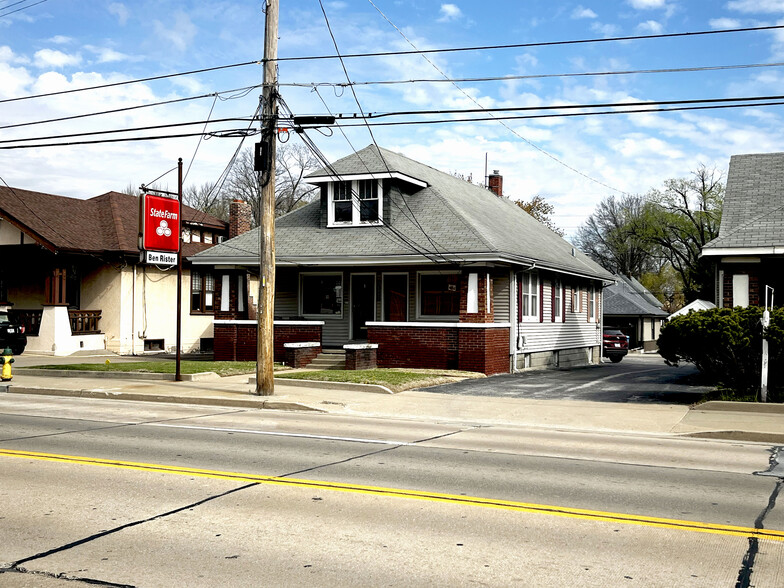 Primary Photo Of 1018 1st Capitol Dr, Saint Charles Office For Lease