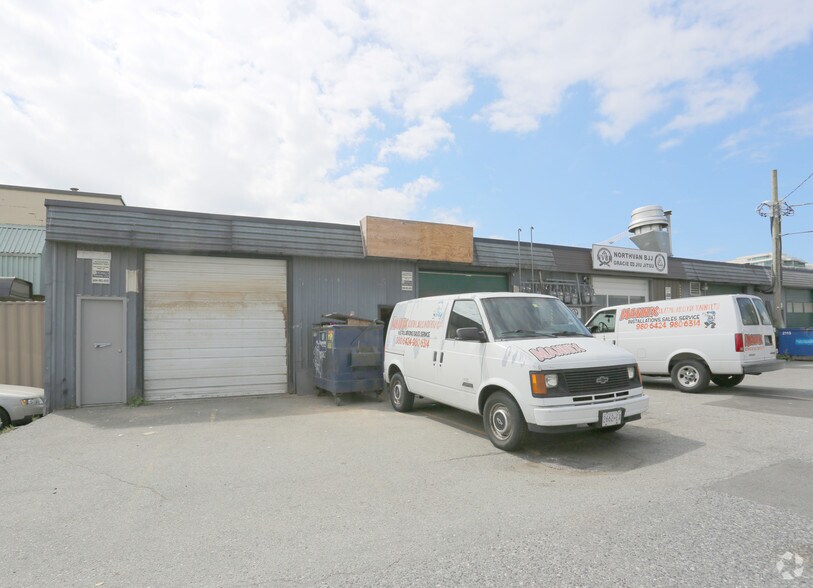 More Photos Of 238-250 E Esplanade, North Vancouver Service For Lease