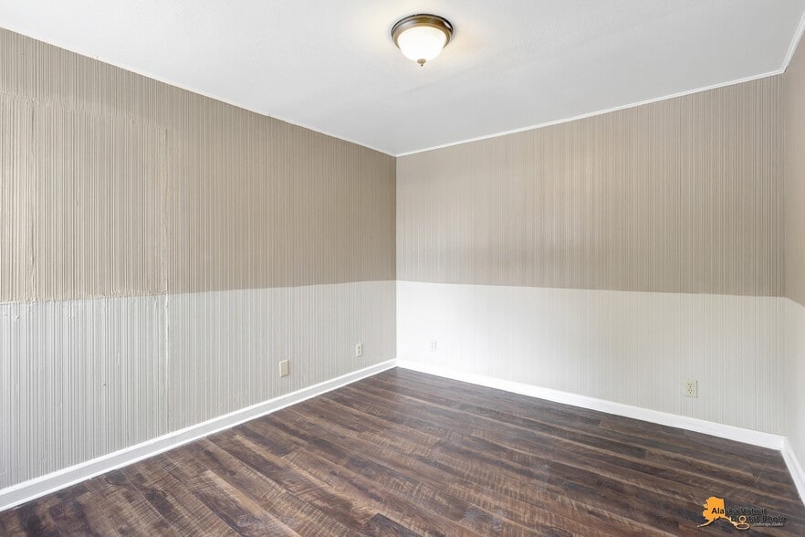 More Photos Of 1335 Hyder St, Anchorage Apartments For Sale