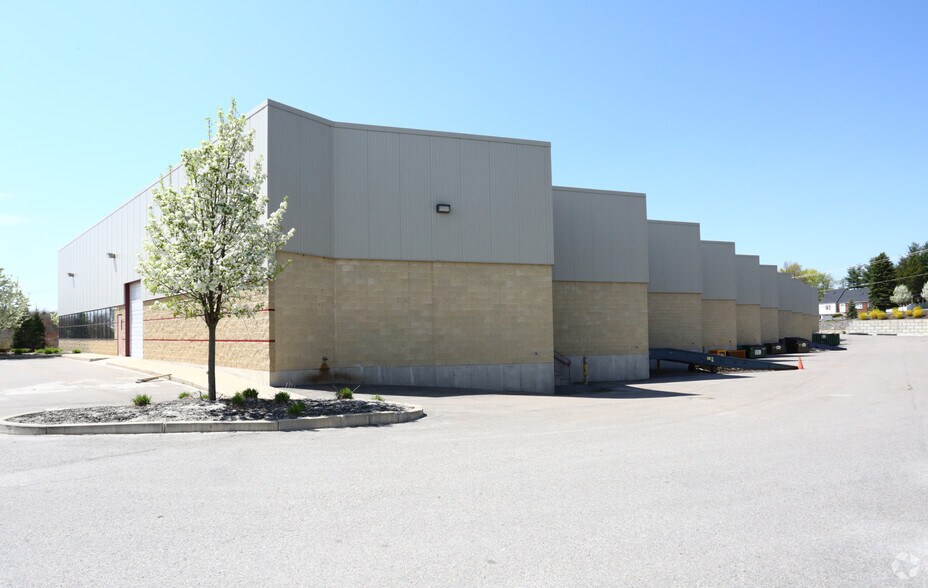 More Photos Of 362 Elm St, Marlborough Light Distribution For Lease