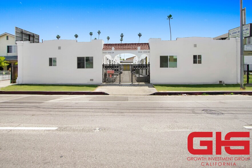 More Photos Of 5928 S Hoover St, Los Angeles Multifamily For Sale