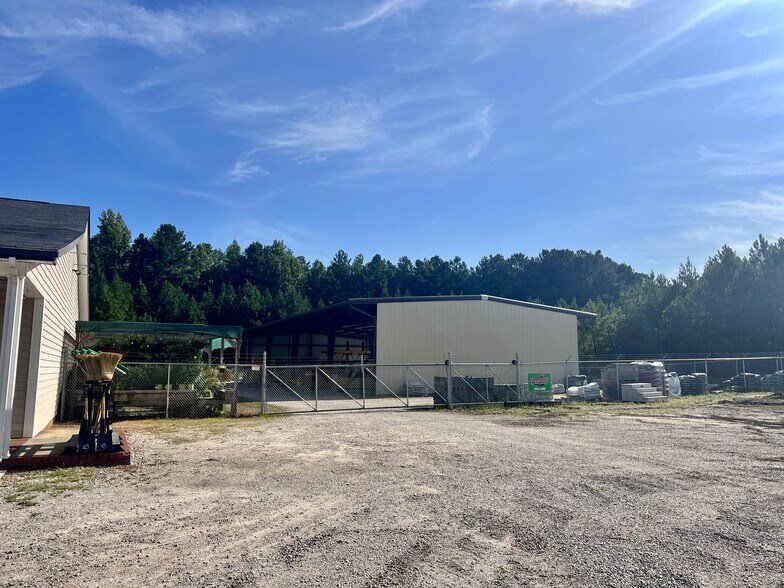 More Photos Of 1314 N Van L Mungo Blvd, Pageland Storefront Retail Office For Sale