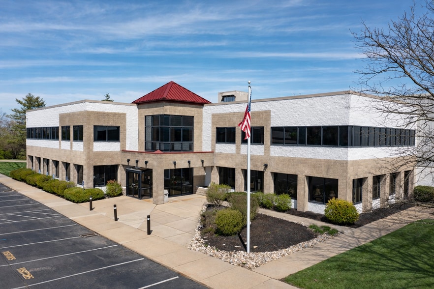 Primary Photo Of 9180 LeSaint Dr, Fairfield Warehouse For Lease