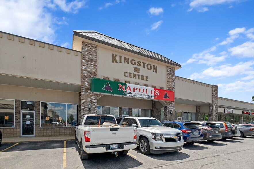 More Photos Of 4408 W Walnut St, Rogers Unknown For Lease