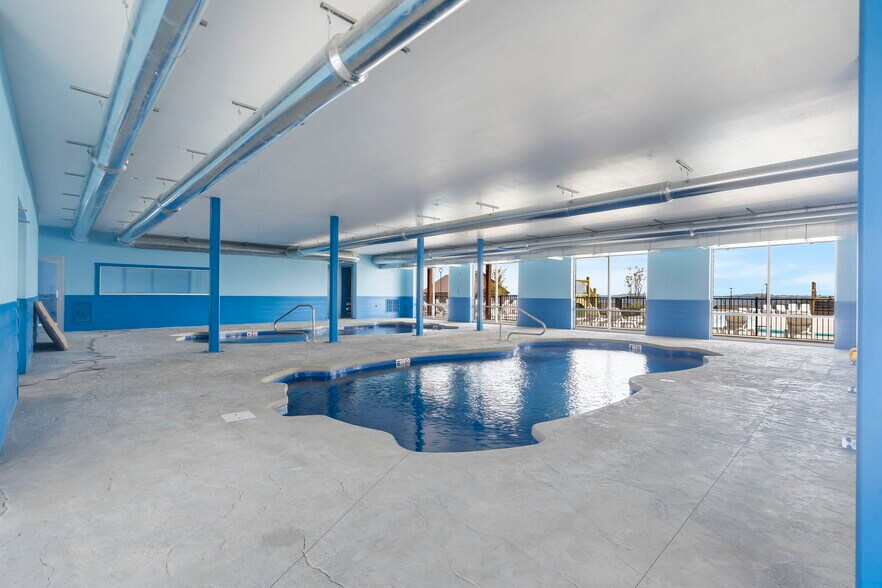 More Photos Of 129 Pioneer Peak, Kimberling City Specialty For Sale