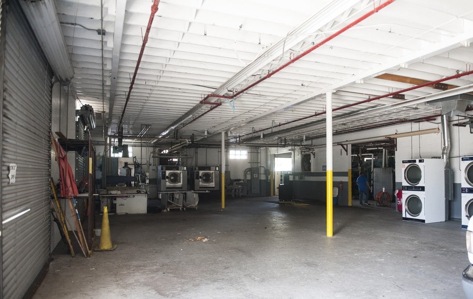 More Photos Of 2610 Orange Ave, Fort Pierce Warehouse For Sale
