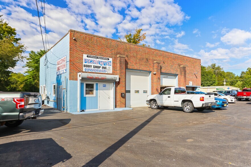 More Photos Of 1413 N 5th St, Stroudsburg Service For Sale