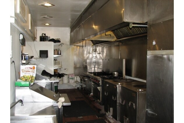 More Photos Of 1605 E Oltorf St, Austin Restaurant For Lease