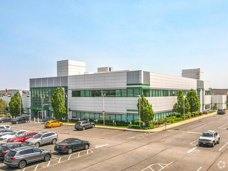 More Photos Of 3500 Sunrise Business, Great River Unknown For Lease