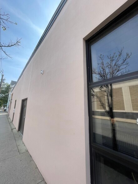 More Photos Of 360-366 Summer St, Somerville Loft Creative Space For Lease