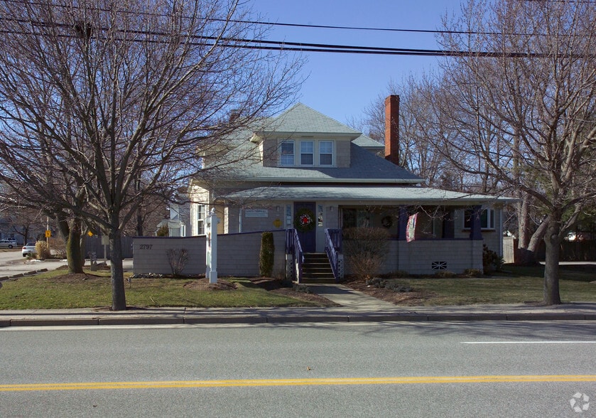 More Photos Of 2797 Post Rd, Warwick Office For Sale