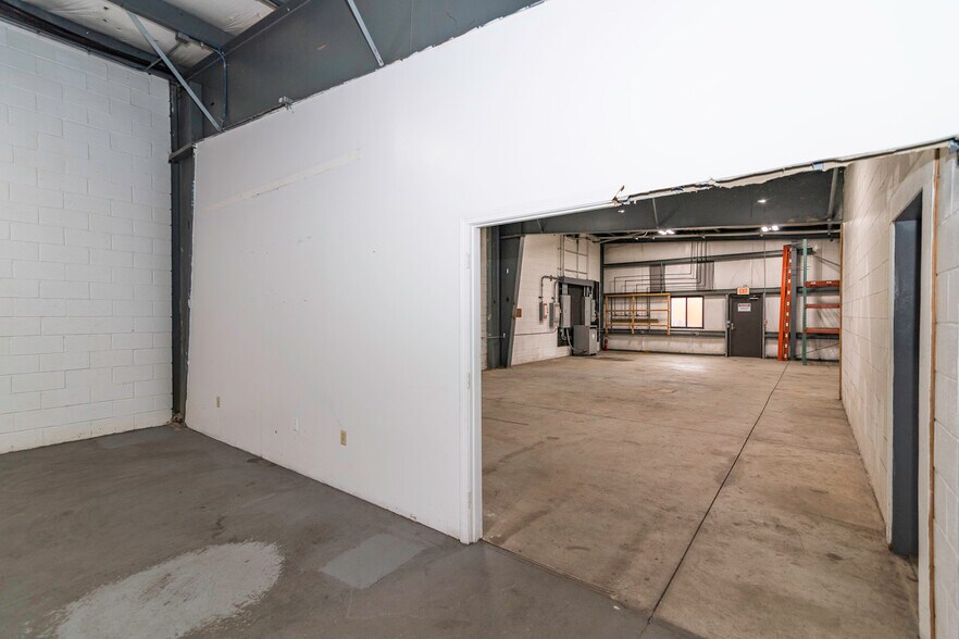 More Photos Of 4 Wilder Dr, Plaistow Warehouse For Sale