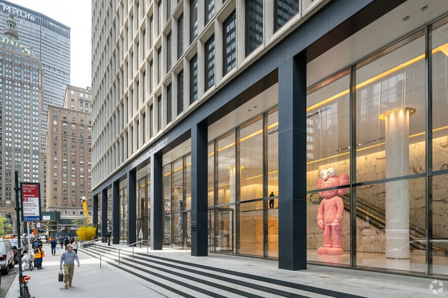 More Photos Of 280 Park Ave, New York Office For Lease