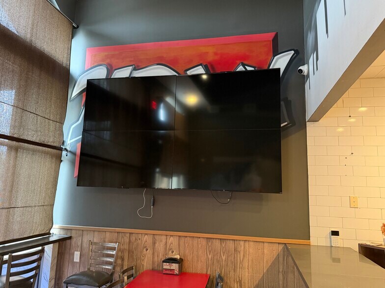 More Photos Of 11805-11921 Westheimer Rd, Houston Fast Food For Lease