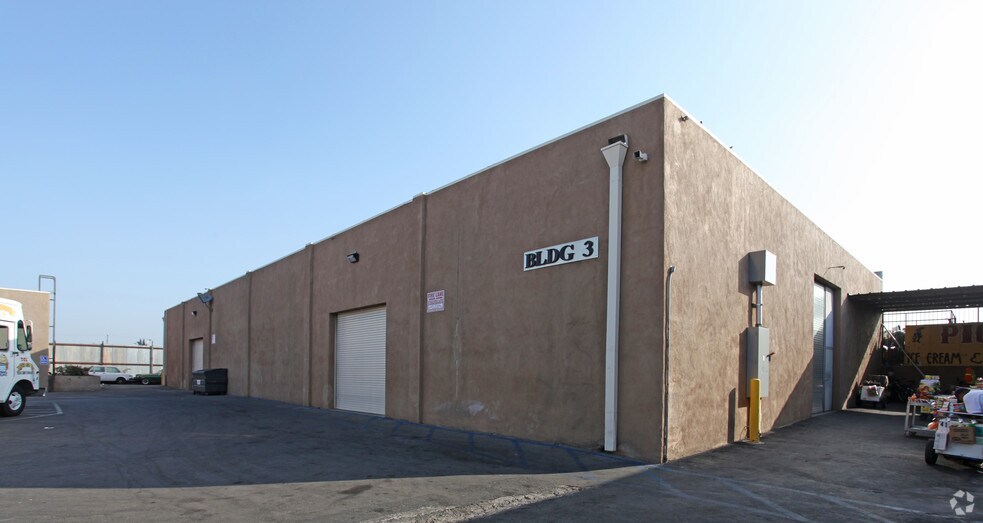 Primary Photo Of 9830 San Fernando Rd, Pacoima Warehouse For Lease