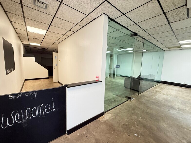 More Photos Of 2814 Syene Rd, Madison Light Distribution For Lease