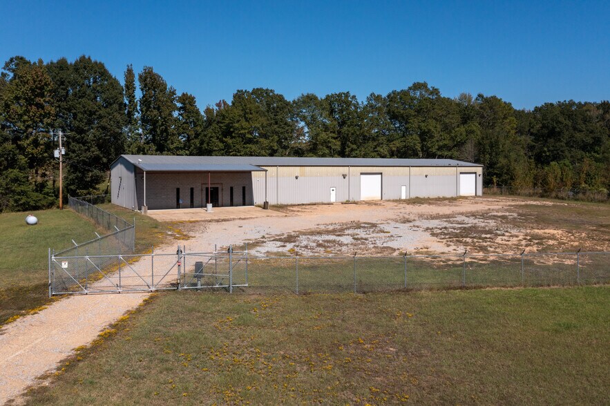 More Photos Of 1488 Industrial Dr, Bolton Warehouse For Sale