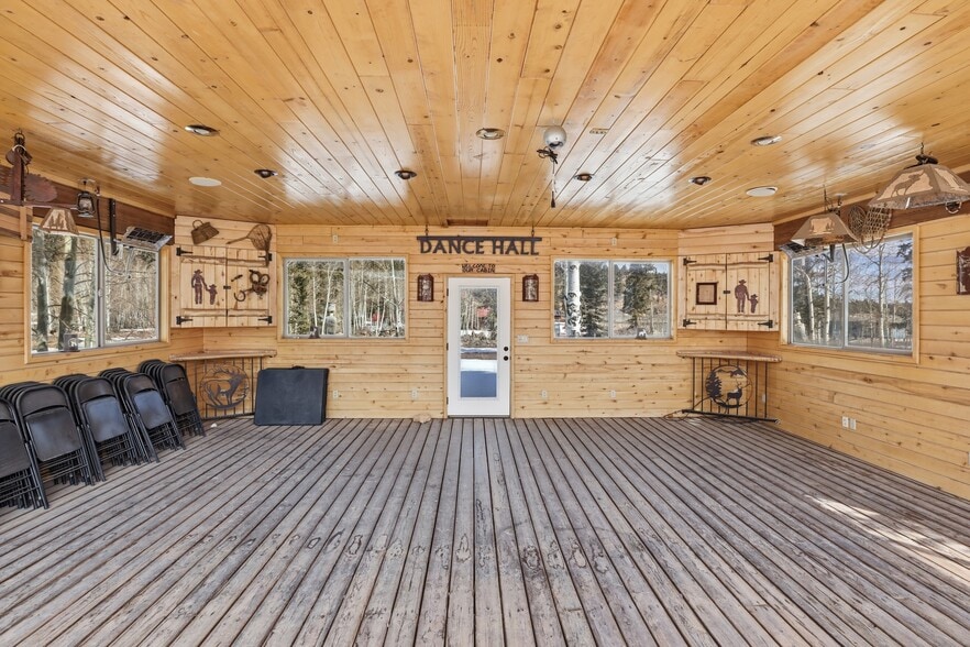 More Photos Of 3725 Movie Ranch Rd, Duck Creek Village Specialty For Sale