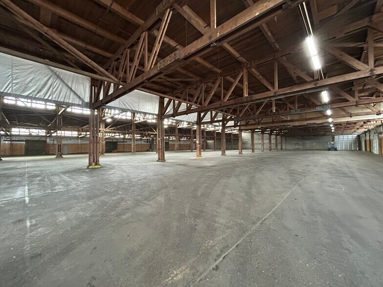 More Photos Of 3599 E Ainsworth Ave, Pasco Warehouse For Lease