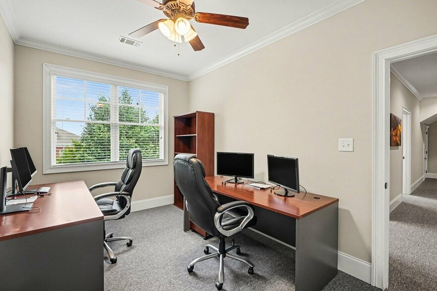 More Photos Of 132 Byrd Way, Warner Robins Office For Sale