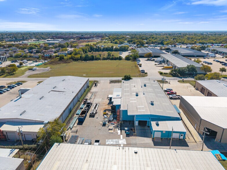 More Photos Of 1119 S Commercial Blvd, Arlington Warehouse For Lease