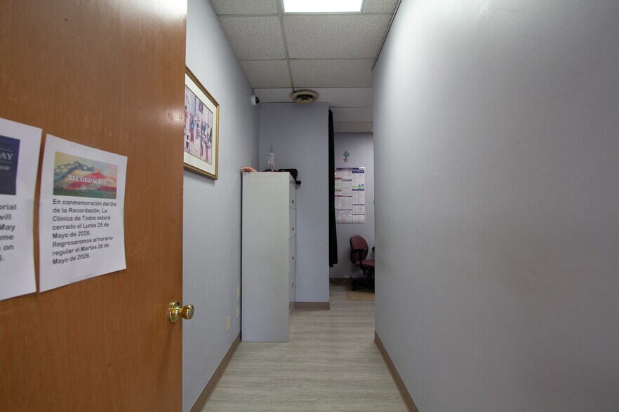 More Photos Of 1795 Washington Rd, East Point Office For Sale