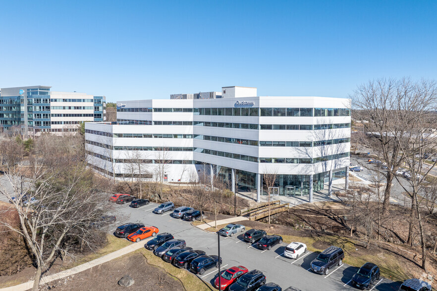 Primary Photo Of 1 Wall St, Burlington Office For Lease