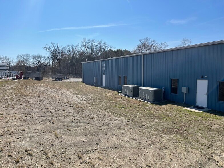 More Photos Of 4950 Stough Rd SW, Concord Flex For Sale