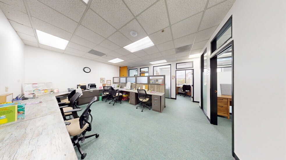 More Photos Of 1000 Calle Amanecer, San Clemente Light Manufacturing For Sale