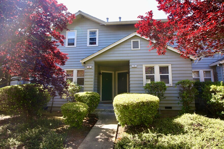 More Photos Of 400 Earle St, Santa Rosa Apartments For Sale