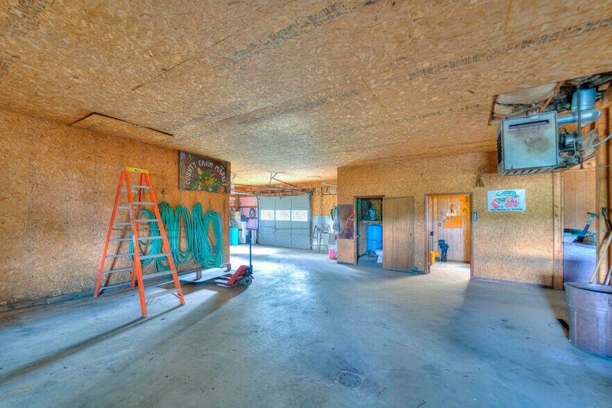 More Photos Of 3233 Page Ave, Jackson Garden Center For Sale