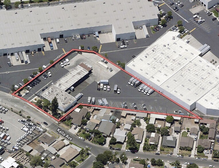 More Photos Of 2425 Kella Ave, City of Industry Truck Terminal For Lease
