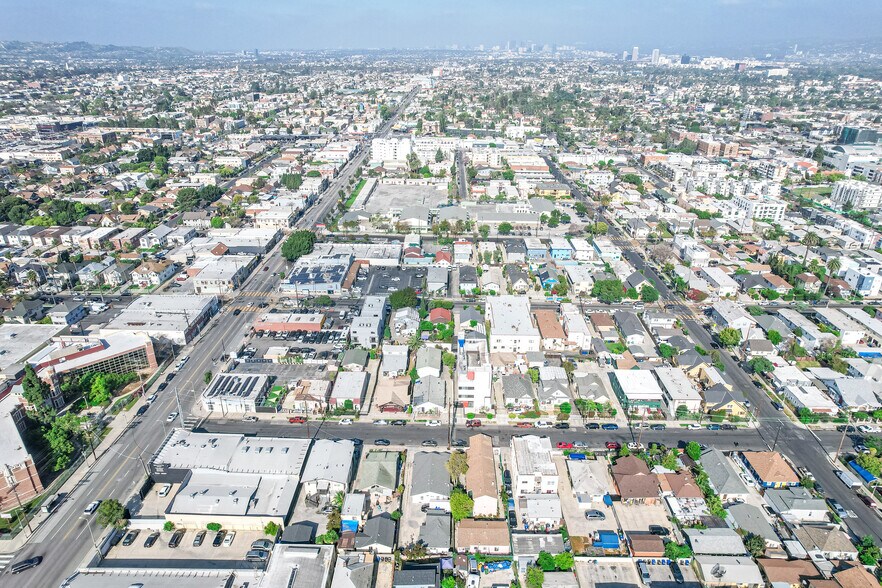 More Photos Of 1229 S Kingsley Dr, Los Angeles Apartments For Sale