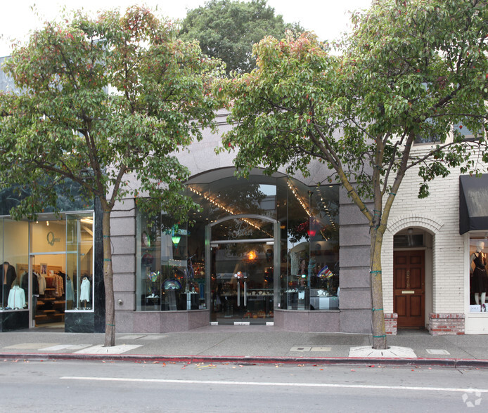 Primary Photo Of 675 Bridgeway, Sausalito Storefront For Lease