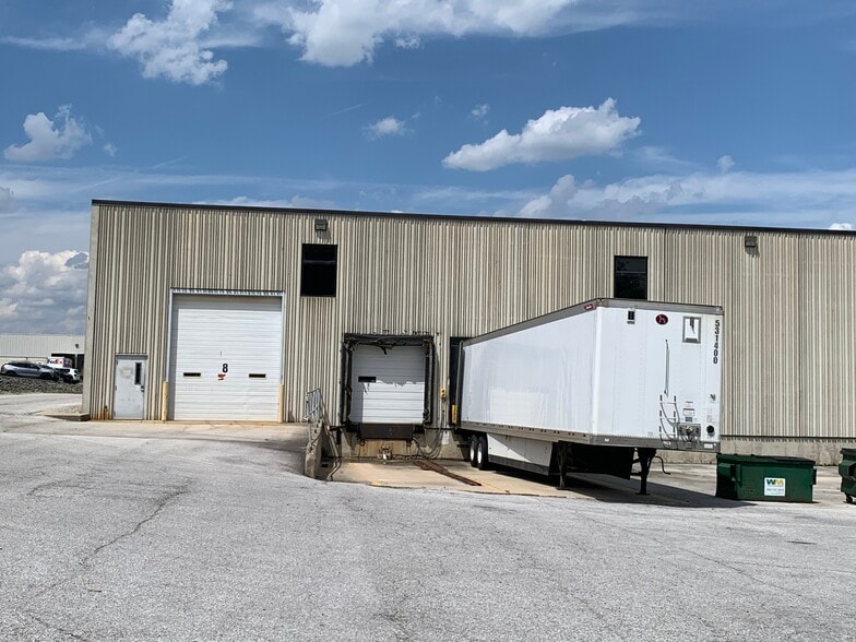 More Photos Of 3605 Independence Dr, Fort Wayne Warehouse For Sale