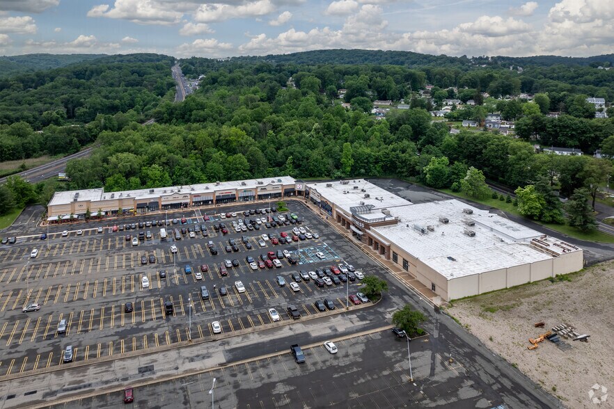 More Photos Of 140 Route 10 W, Randolph Storefront For Lease