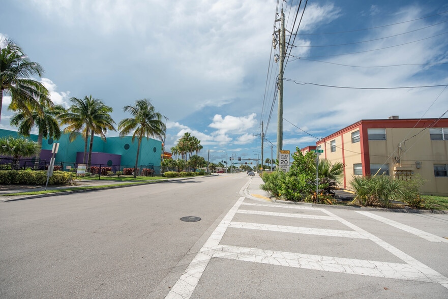 More Photos Of 2130 Avenue S, Riviera Beach Apartments For Sale