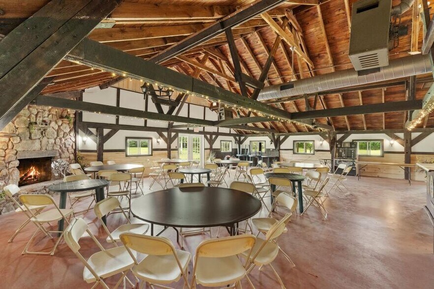 More Photos Of 218 N Applegate Rd, Ithaca Golf Course Driving Range For Sale