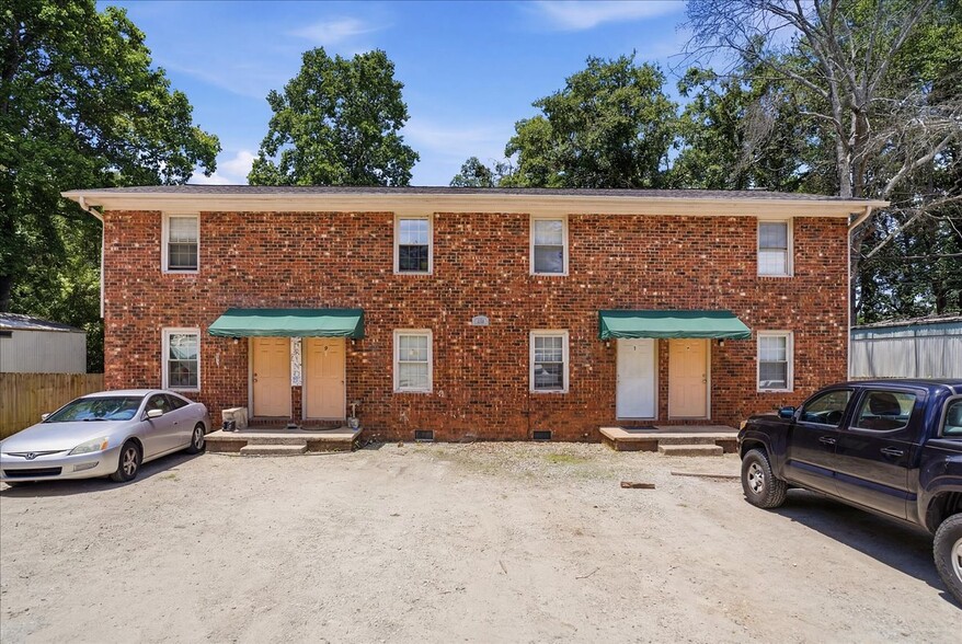 Primary Photo Of 18 Gandy Ave, Taylors Apartments For Sale
